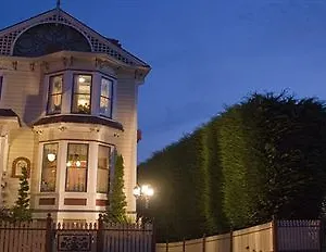 Humboldt House Bed & Breakfast